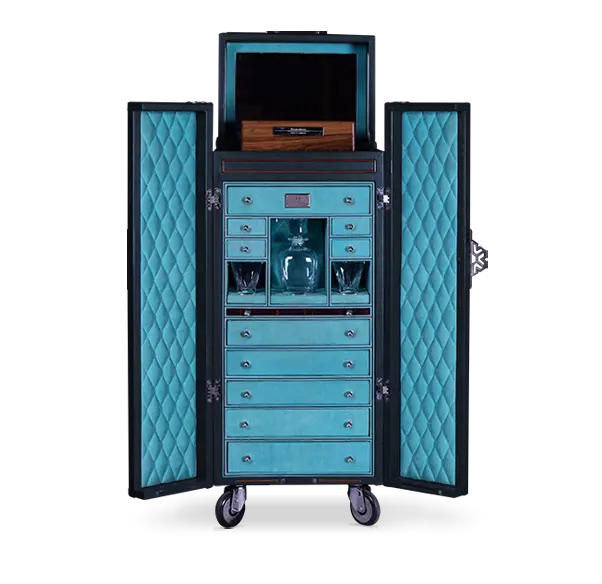 bar & poker trunk