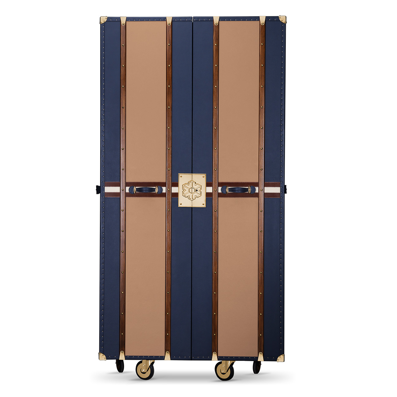 leather exterior, brass hardware, and Evolution insignia