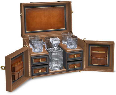 Travel-bar-steamer-trunk